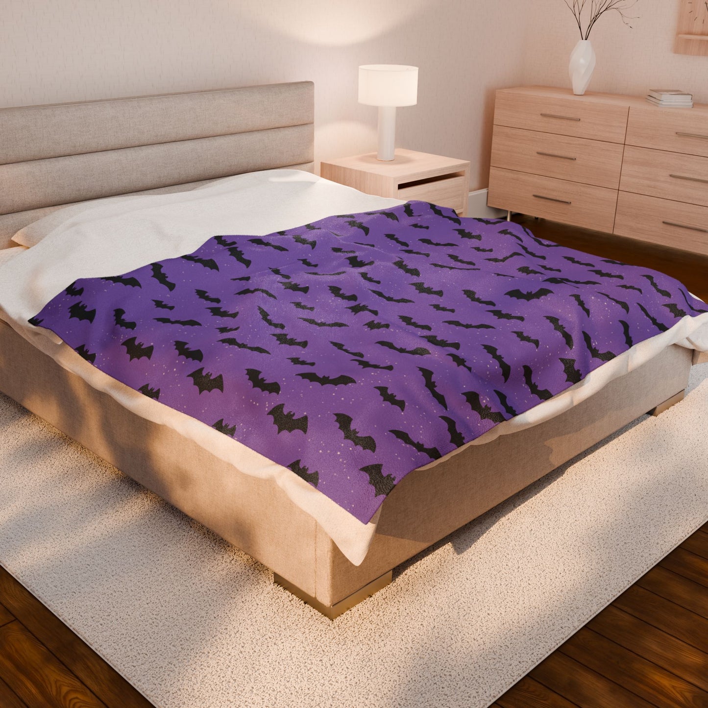 Purple Bat Plush Blanket, Cozy Halloween Throw with Cute Bat Design, Gothic Spooky Decor Gift