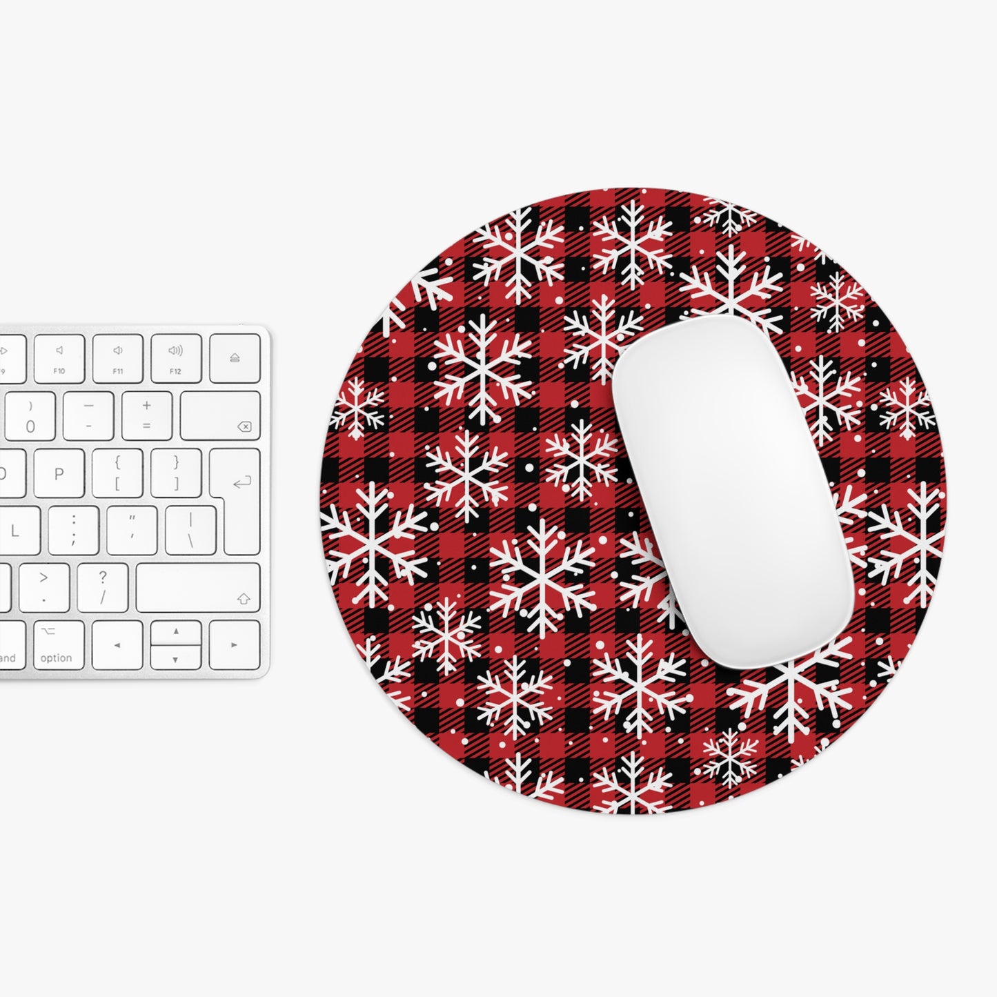 Buffalo Plaid Snowflake Mouse Pad – Cozy Holiday Desk Accessory