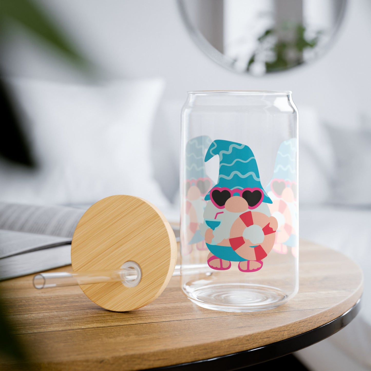 Beach Gnome Sipper Glass - 16oz, Ocean Vibes Drinkware, Fun Beach Accessory, Perfect for Parties, Gifts & BBQs, Sipper Cup with Straw