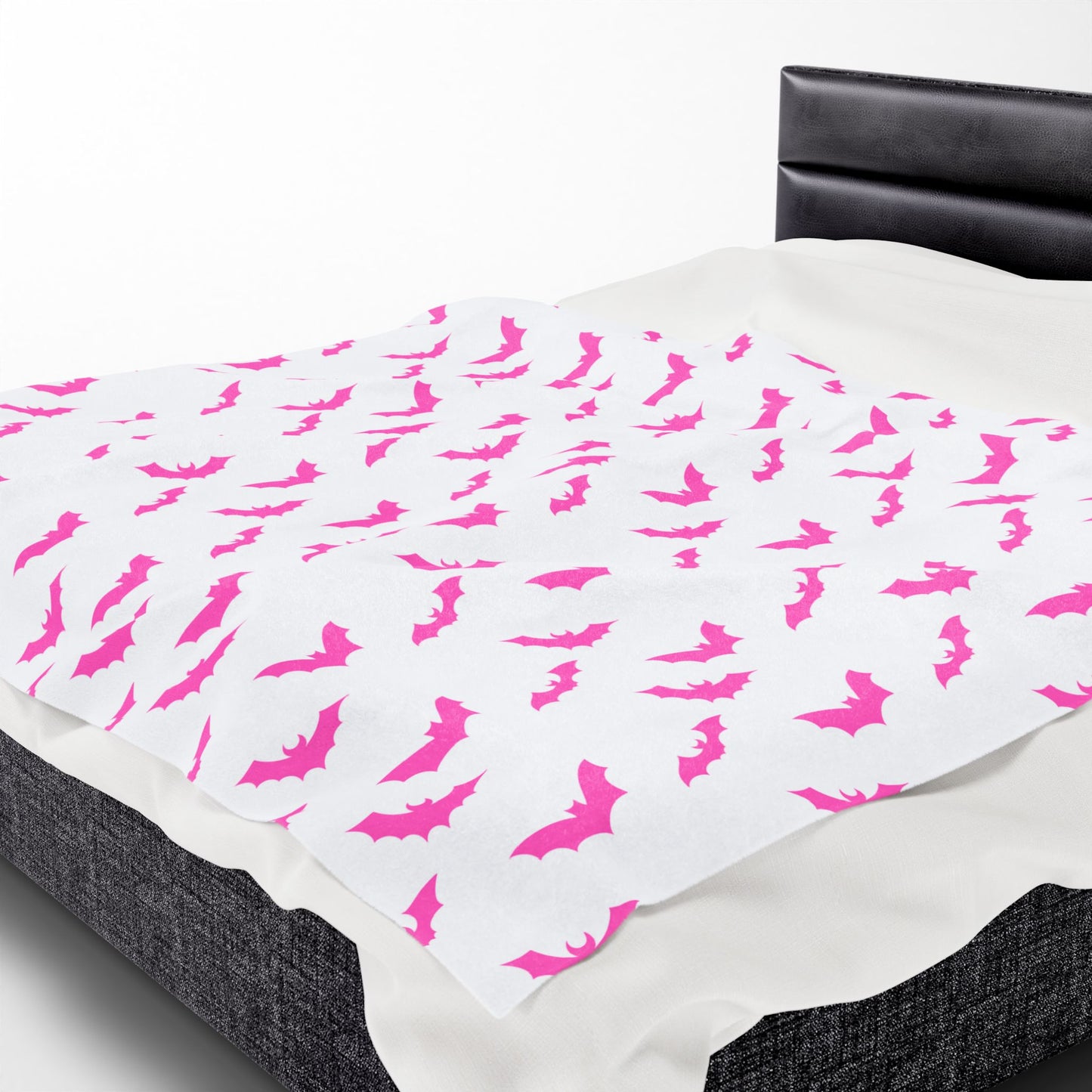 Pink Bat Blanket, White Plush Throw Blanket, Cute Halloween Blanket, Cozy Soft Bat Decor Gift
