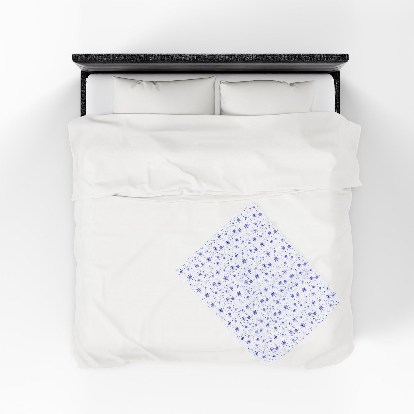 Blue and Silver Snowflake Velveteen Plush Blanket – Soft Winter Throw for Cozy Home Décor