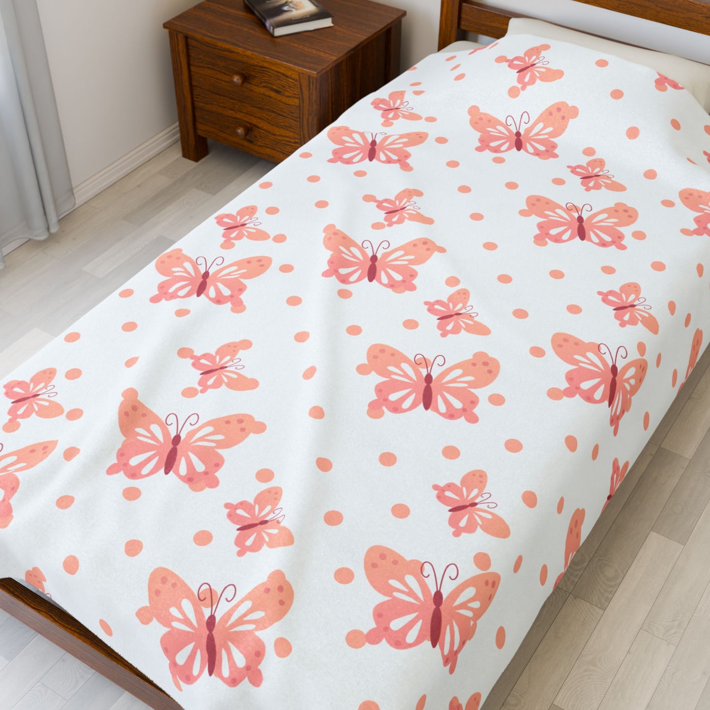 Peach Butterfly Throw Blanket – Cozy Polka Dot Design for Home or Gift